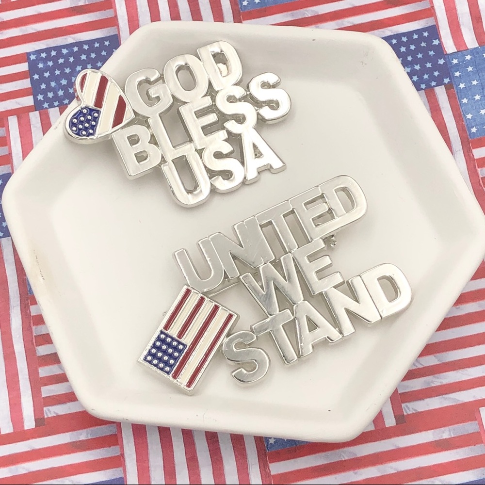 🌼 United We Stand God Bless USA Brooch Pin